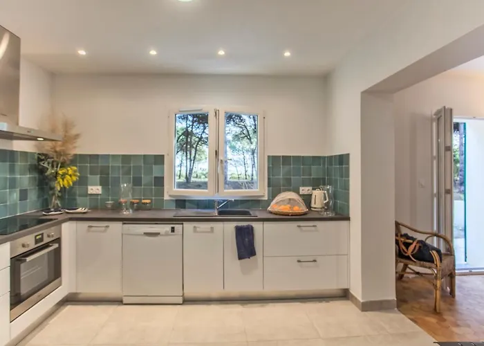 Дом отдыха Maisons Bord De Mer- Marine De Sorbo - 3 Epis *