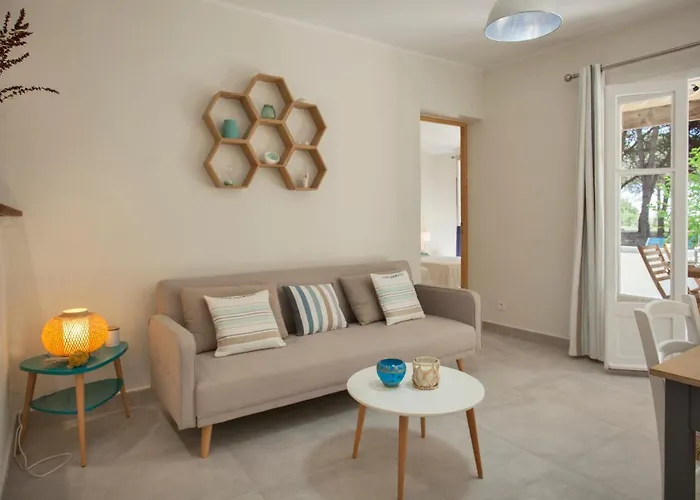 Дом отдыха Maisons Bord De Mer- Marine De Sorbo - 3 Epis *