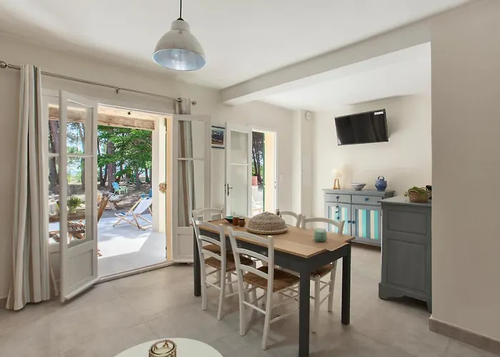 Maisons Bord De Mer- Marine De Sorbo - 3 épis